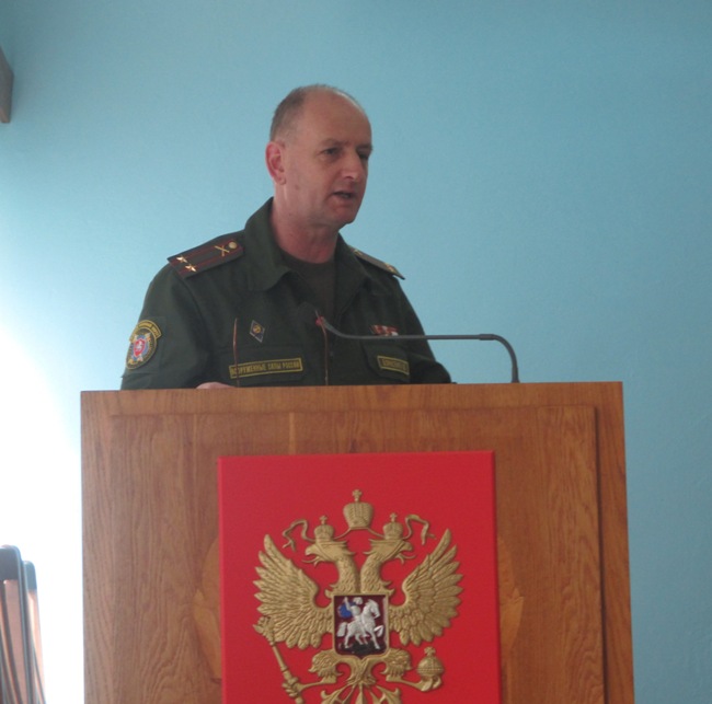 военком Ленинского района Виктор Борисенко