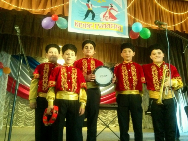 Детский крымскотатарский инструментальный ансамбль «Къуванч» ДМШ пгт.Ленино